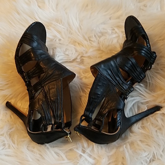 Jimmy Choo sz 7 blk keels - Picture 3 of 8